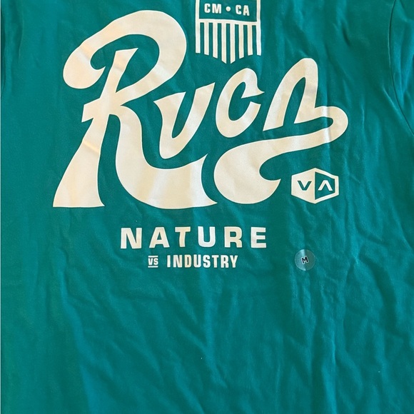 RVCA Set of 2 Tees Kids XL & M both appear to be same size though NWT - Picture 2 of 5